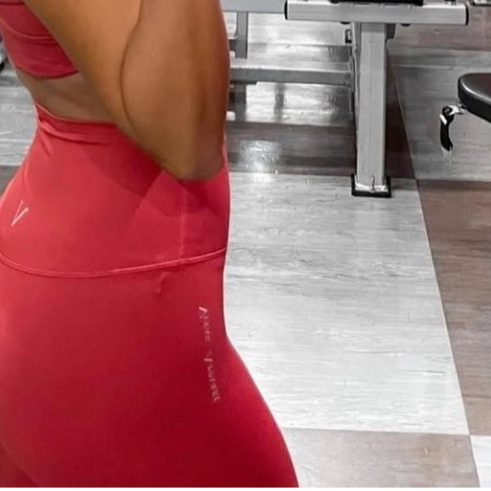 Vitae Apparel Leggings 💪🏻no seams at the front 🏋🏻‍♀️